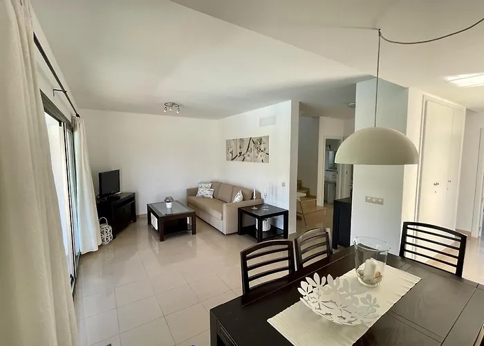 Menorcahome 14 וילה